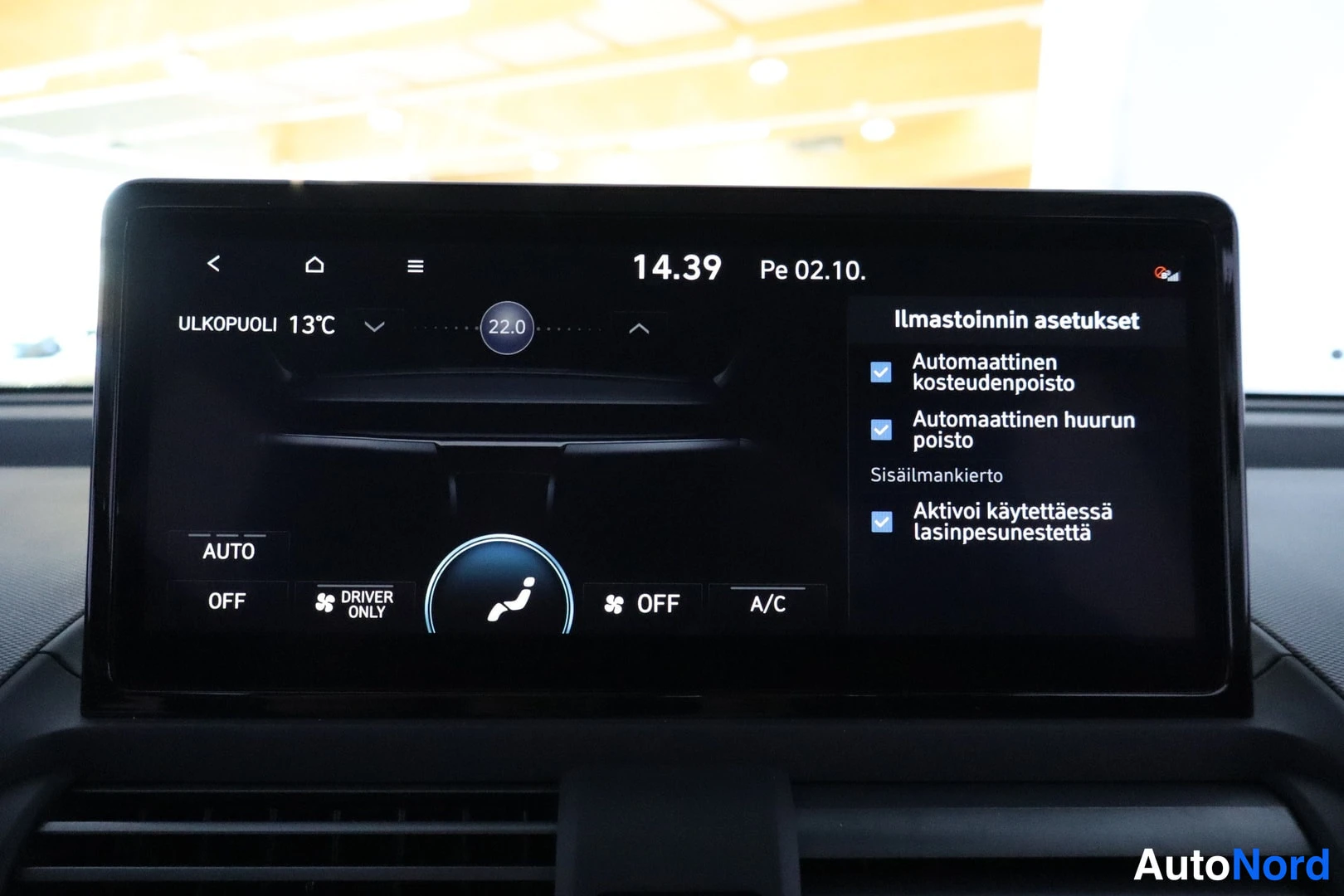 Valkoinen Hyundai Inster 2026, yksityiskohta, kuva 19