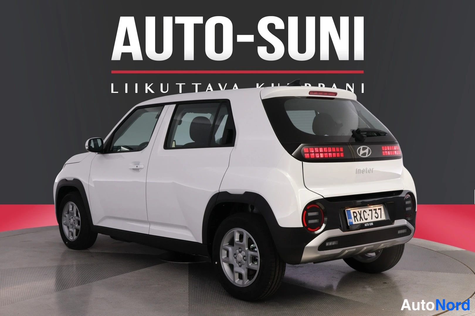 Valkoinen Hyundai Inster 2026, takaviisto, kuva 6
