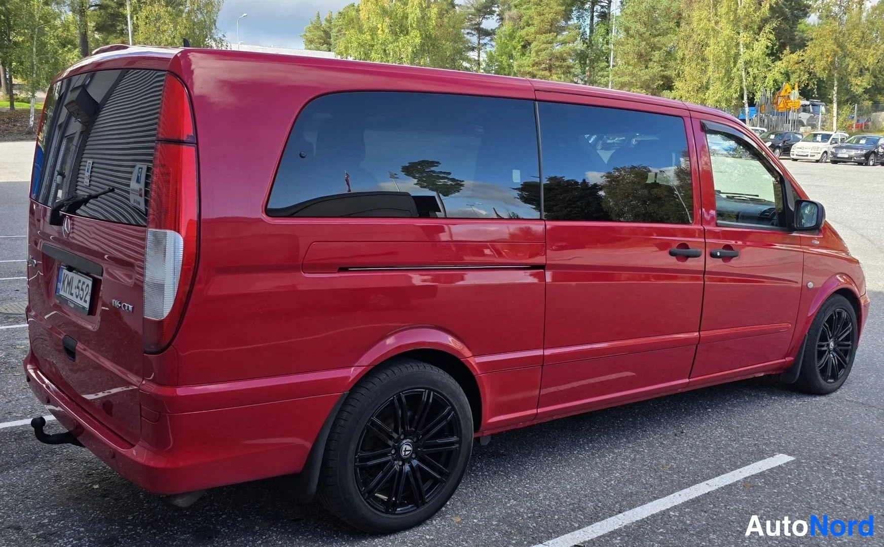 Punainen Mercedes-Benz Vito 116 CDI 2013, takaviisto, kuva 15