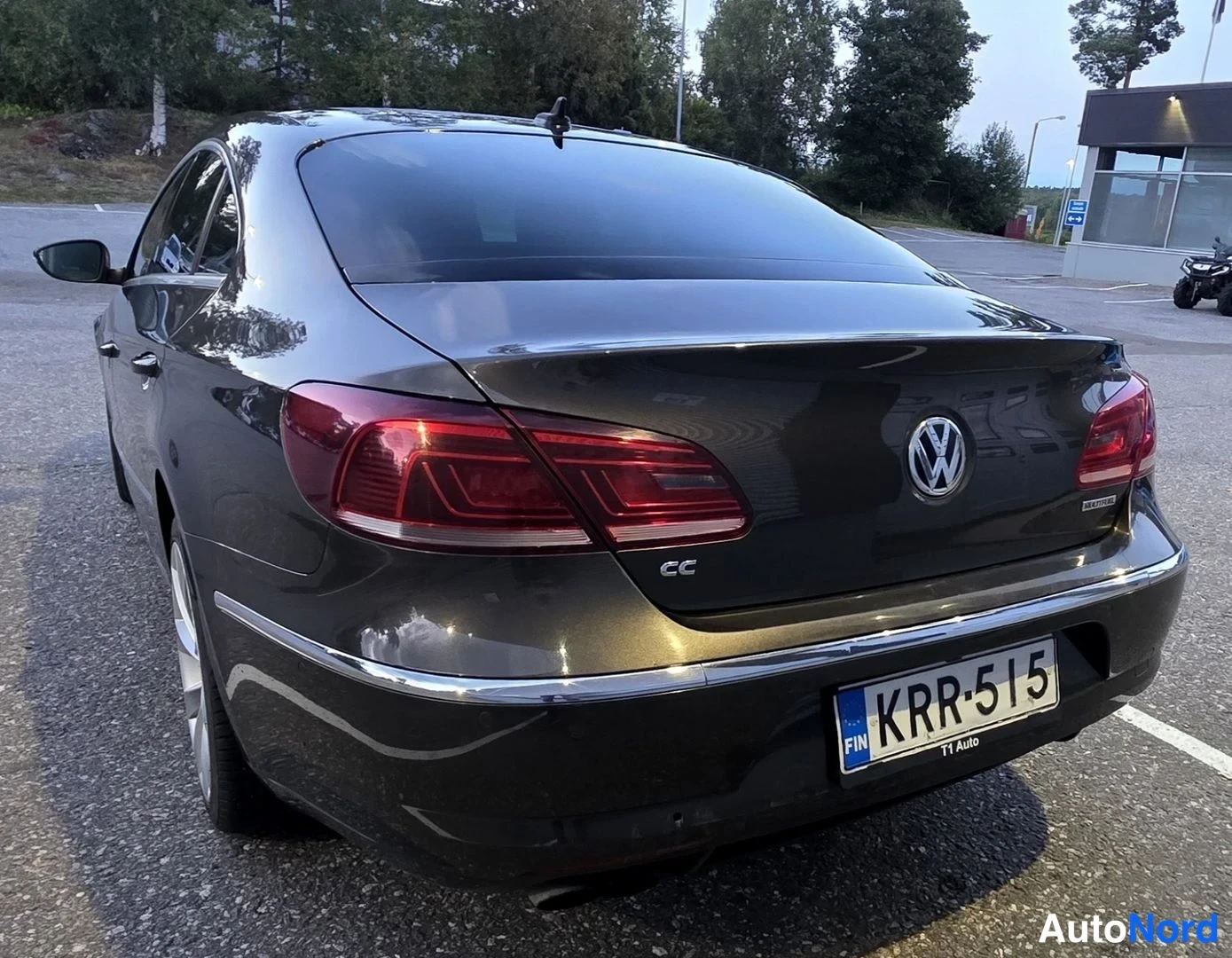 Ruskea Volkswagen CC 2012, takaviisto, kuva 13