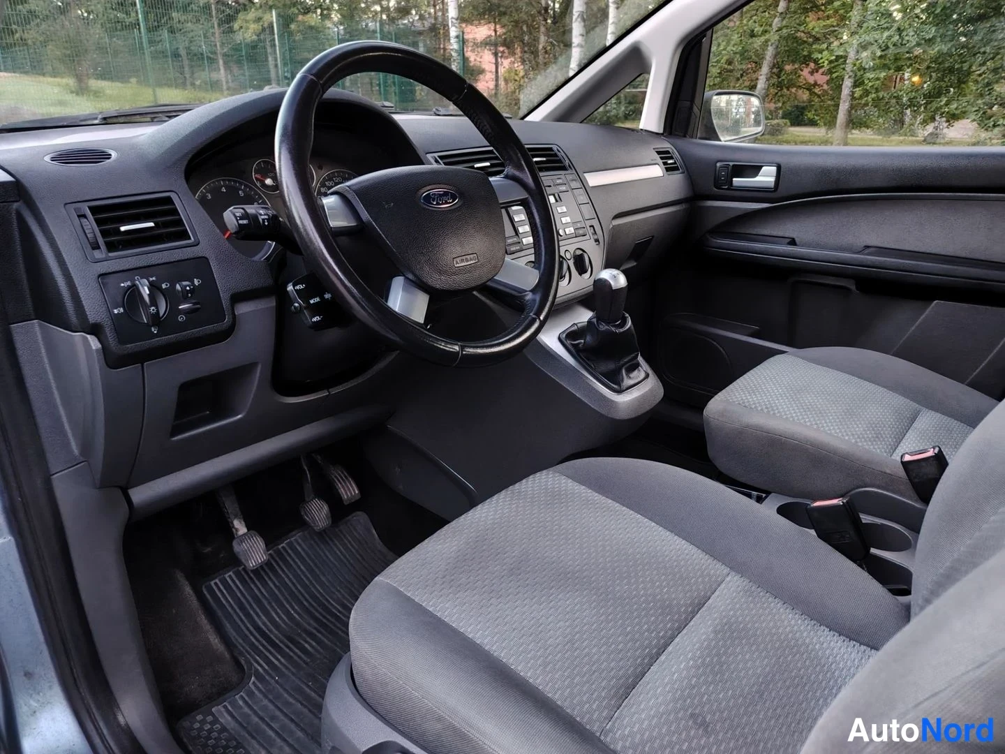 Sininen Ford C-Max 2006, ohjaamo, kuva 11