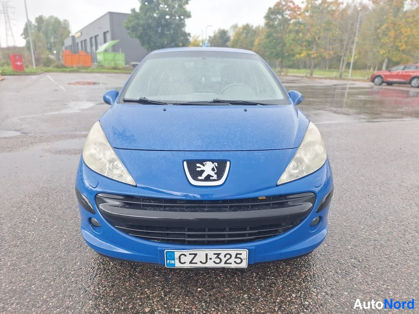 Sininen Peugeot 207 2007, edestä, kuva 2