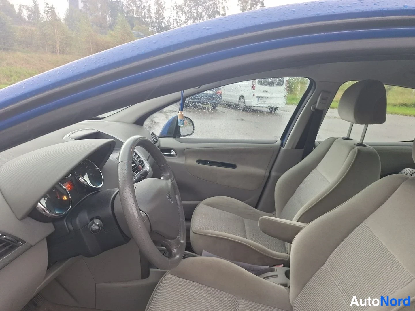 Sininen Peugeot 207 2007, kuva 13