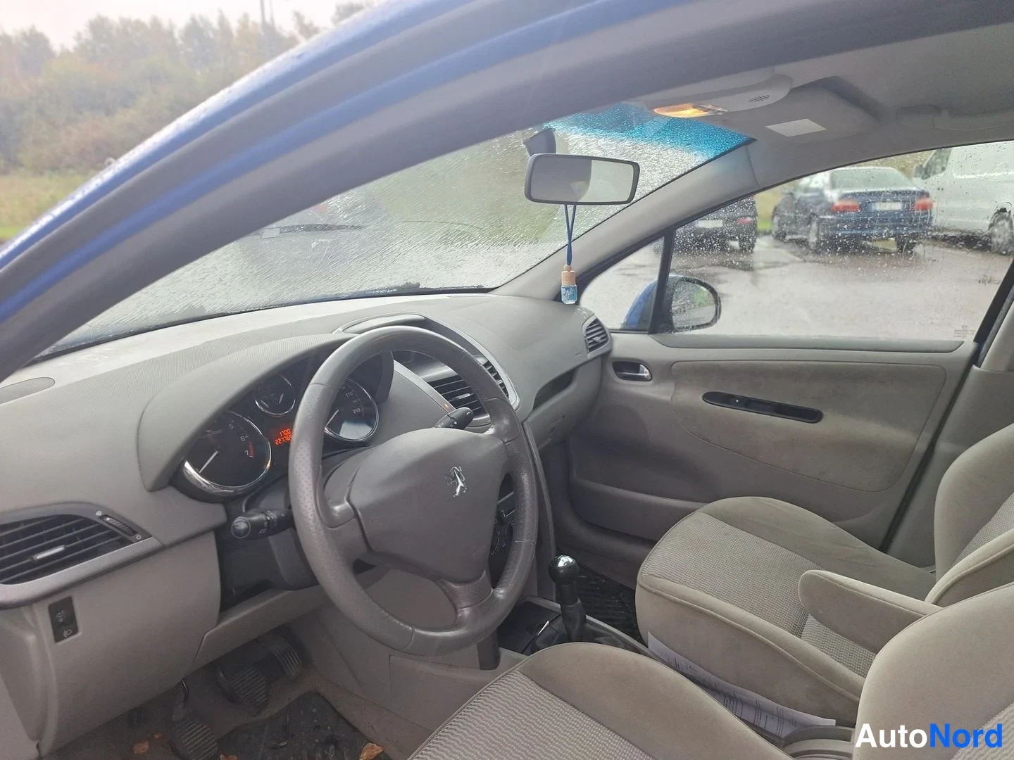 Sininen Peugeot 207 2007, kuva 14