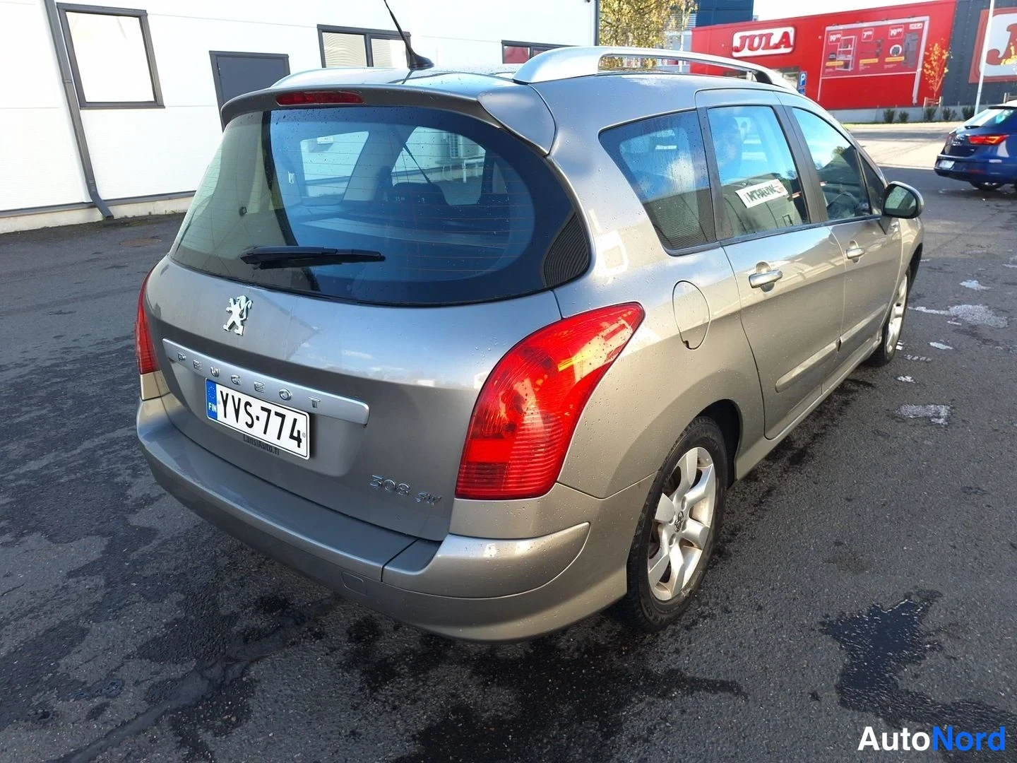 Ruskea Peugeot 308 2010, takaviisto, kuva 6