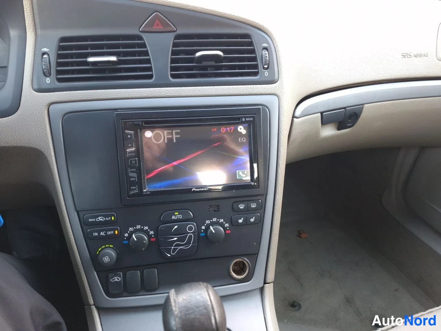 Sininen Volvo S60 2007, yksityiskohta, kuva 17