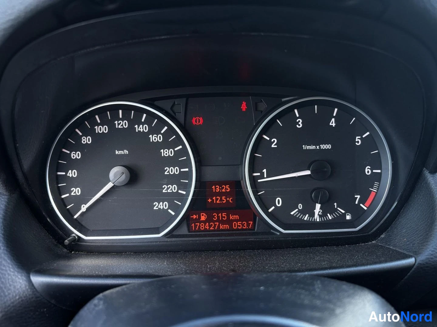 Musta BMW 116i 2011, kuva 15