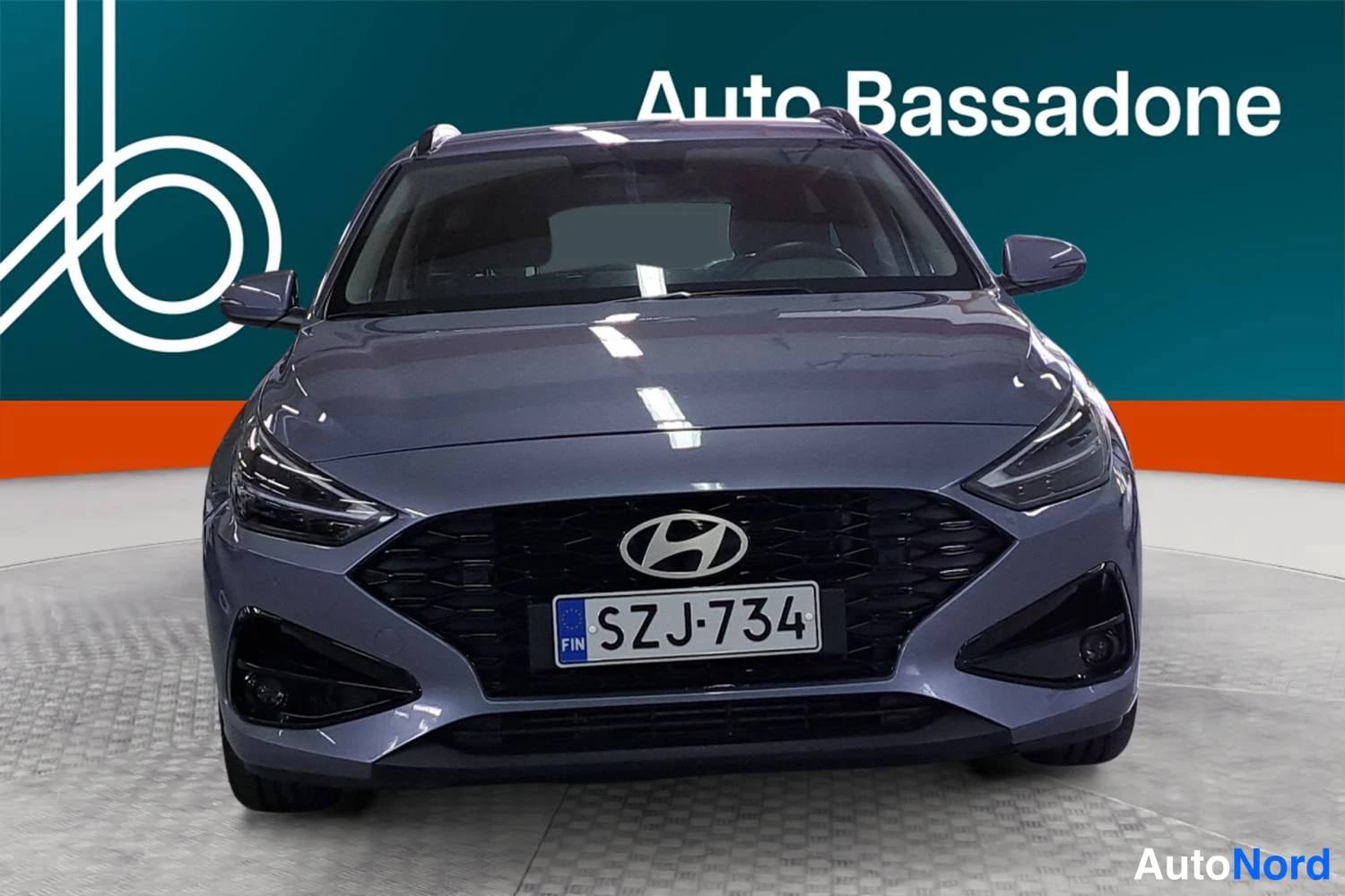 Harmaa Hyundai I30 2025, edestä, kuva 3
