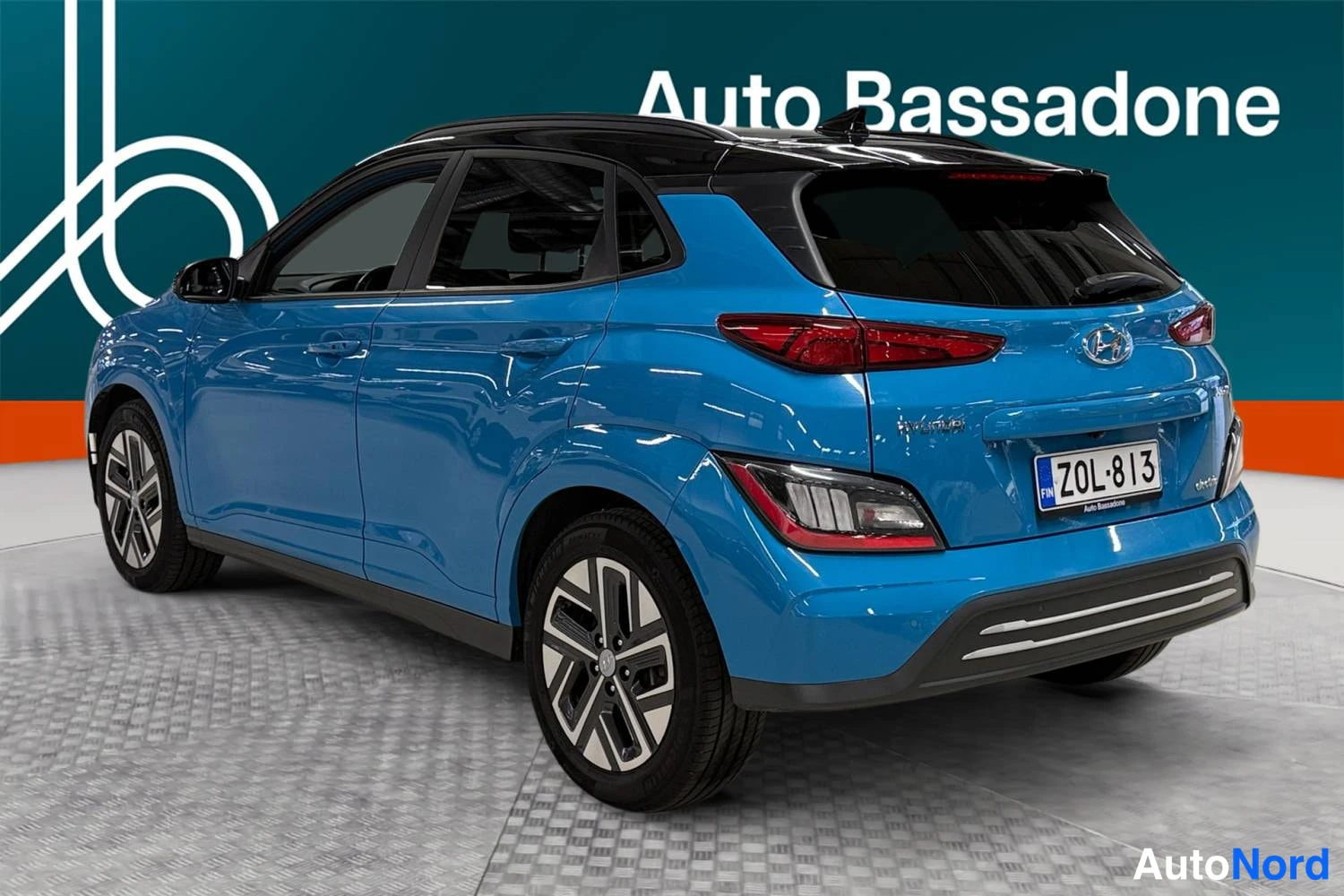 Sininen Hyundai Kona electric 2022, takaviisto, kuva 6