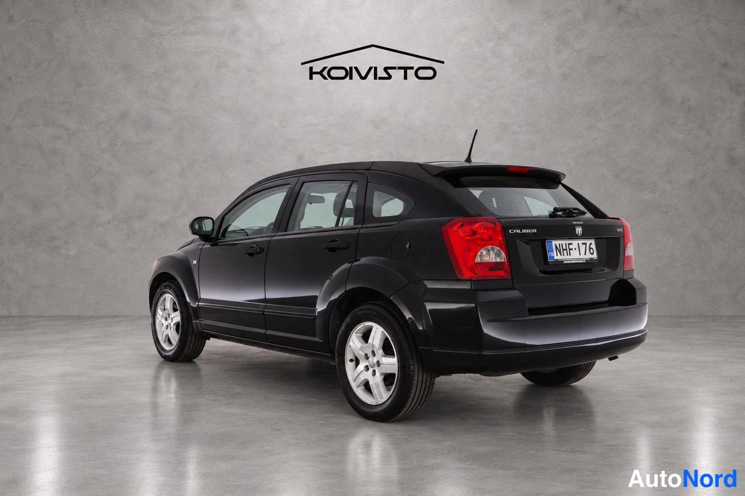 Musta Dodge Caliber 2007, takaviisto, kuva 5