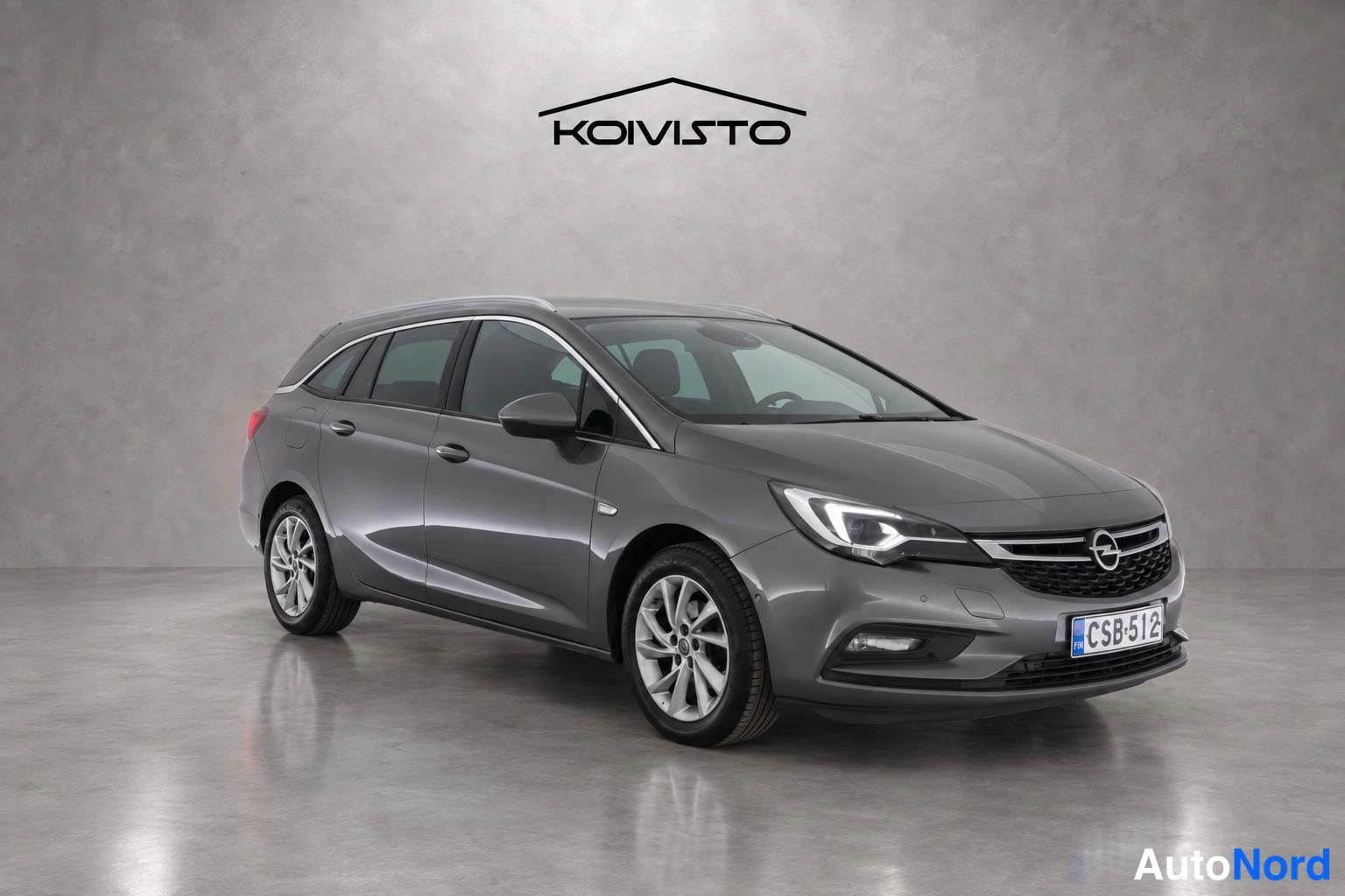 Harmaa Opel Astra 2017, etuviisto, keula oikealle, kuva 3