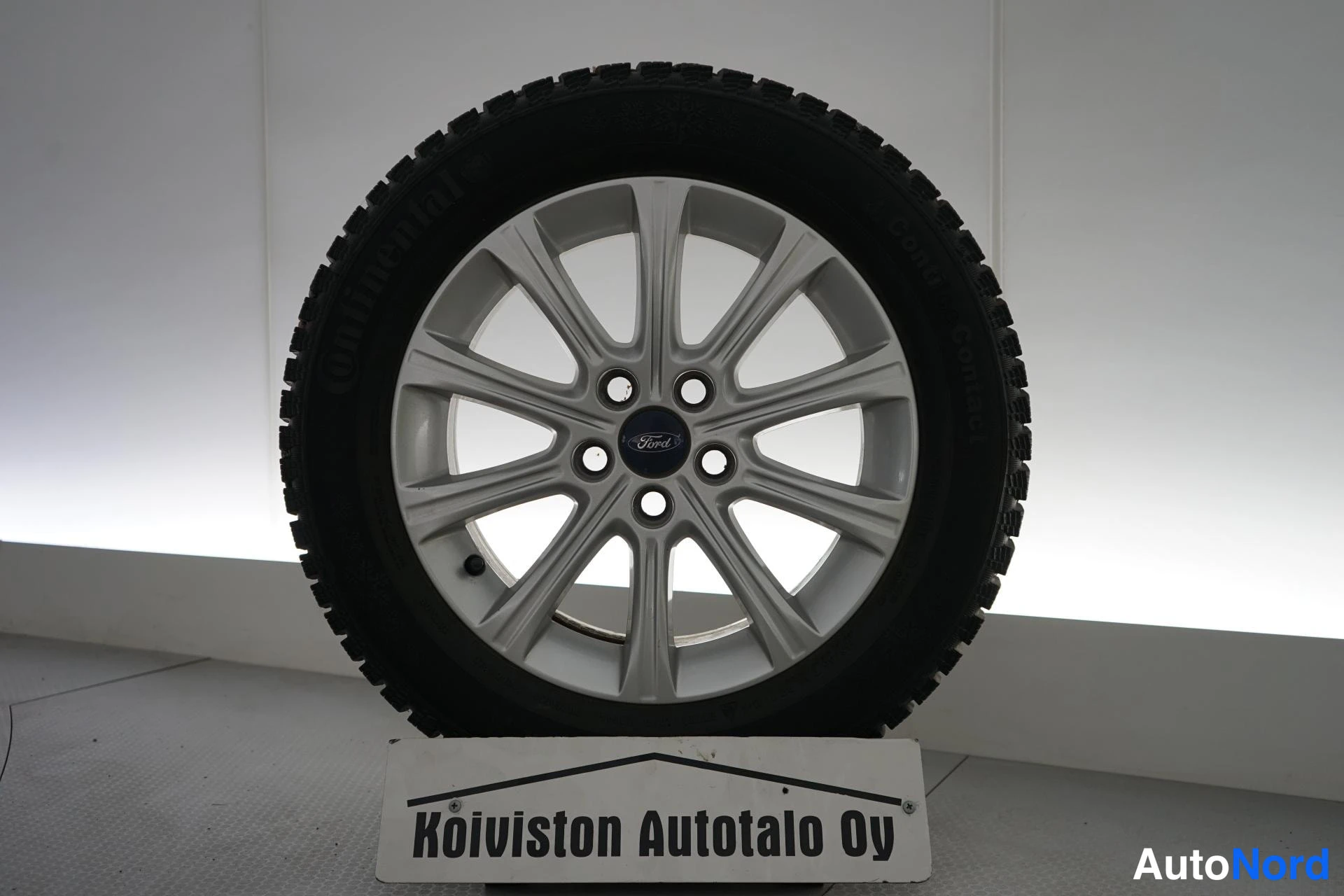 Ruskea Ford Mondeo 2011, yksityiskohta, kuva 16