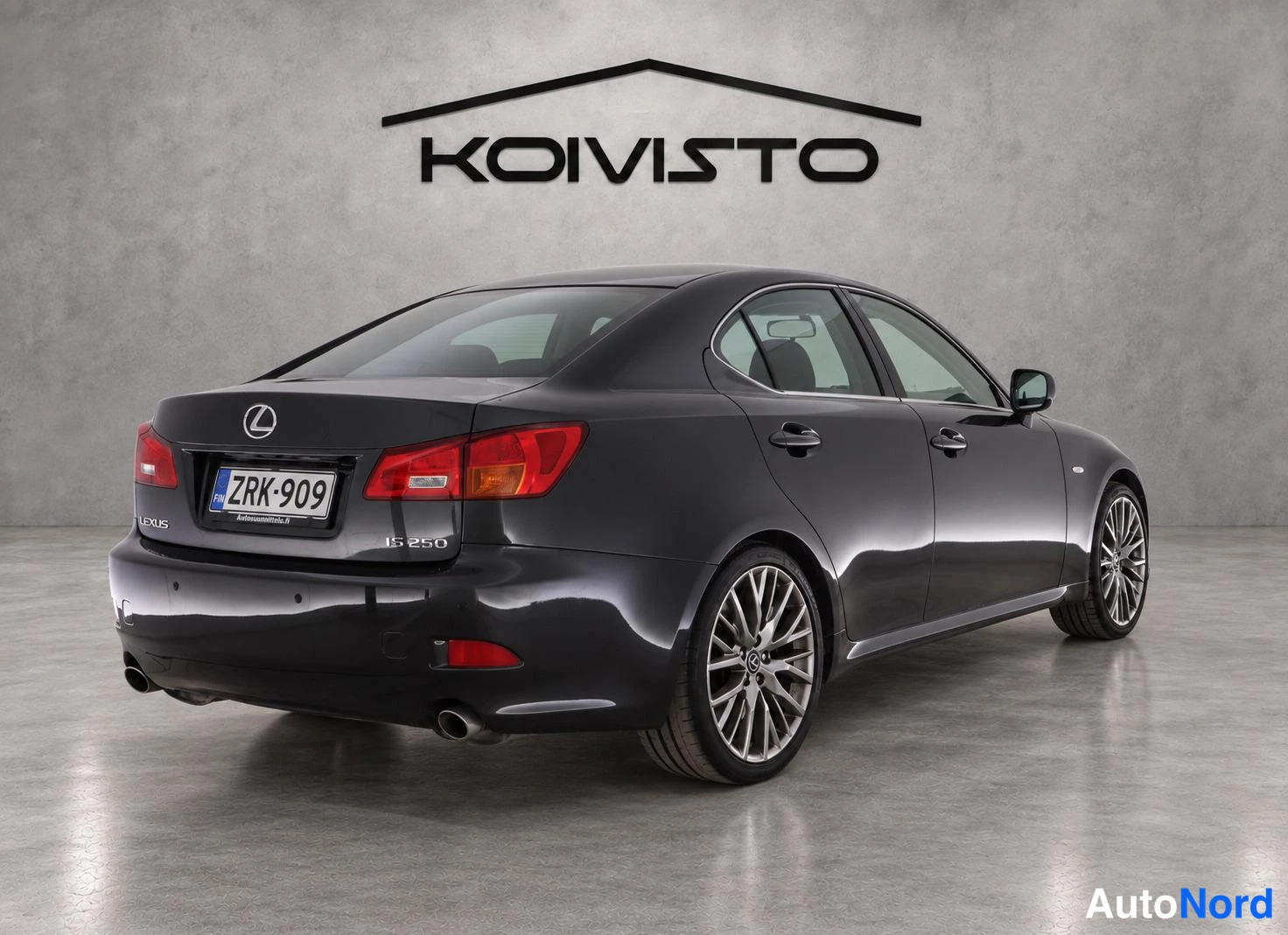Harmaa Lexus IS 2007, takaviisto, kuva 5