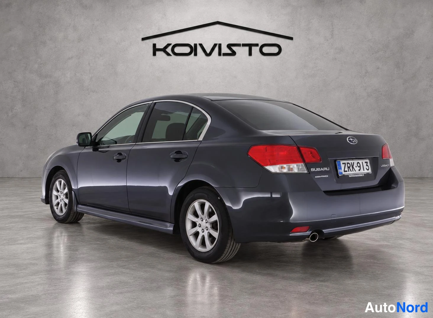Harmaa Subaru Legacy 2010, takaviisto, kuva 5