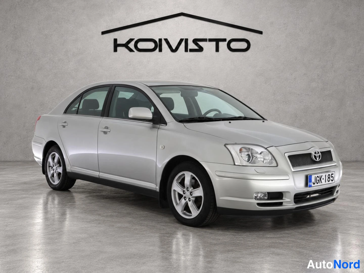 Beige Toyota Avensis 2006, etuviisto, keula oikealle, kuva 3