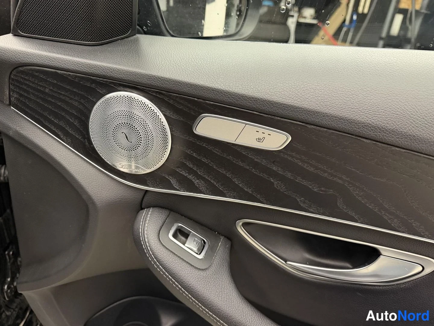 Black Mercedes-Benz C 350 e 2017, detail, photo 20