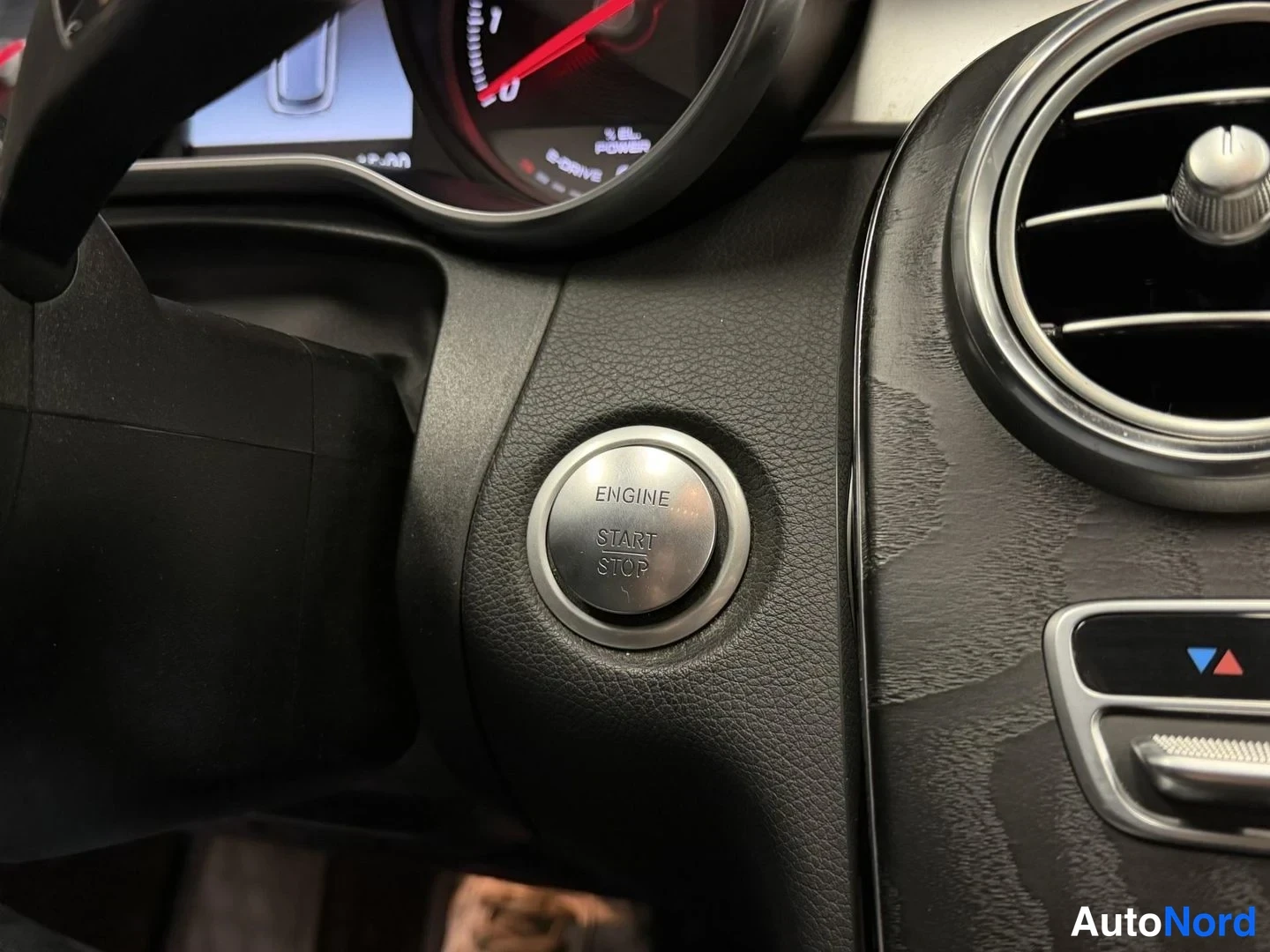 Black Mercedes-Benz C 350 e 2017, detail, photo 21