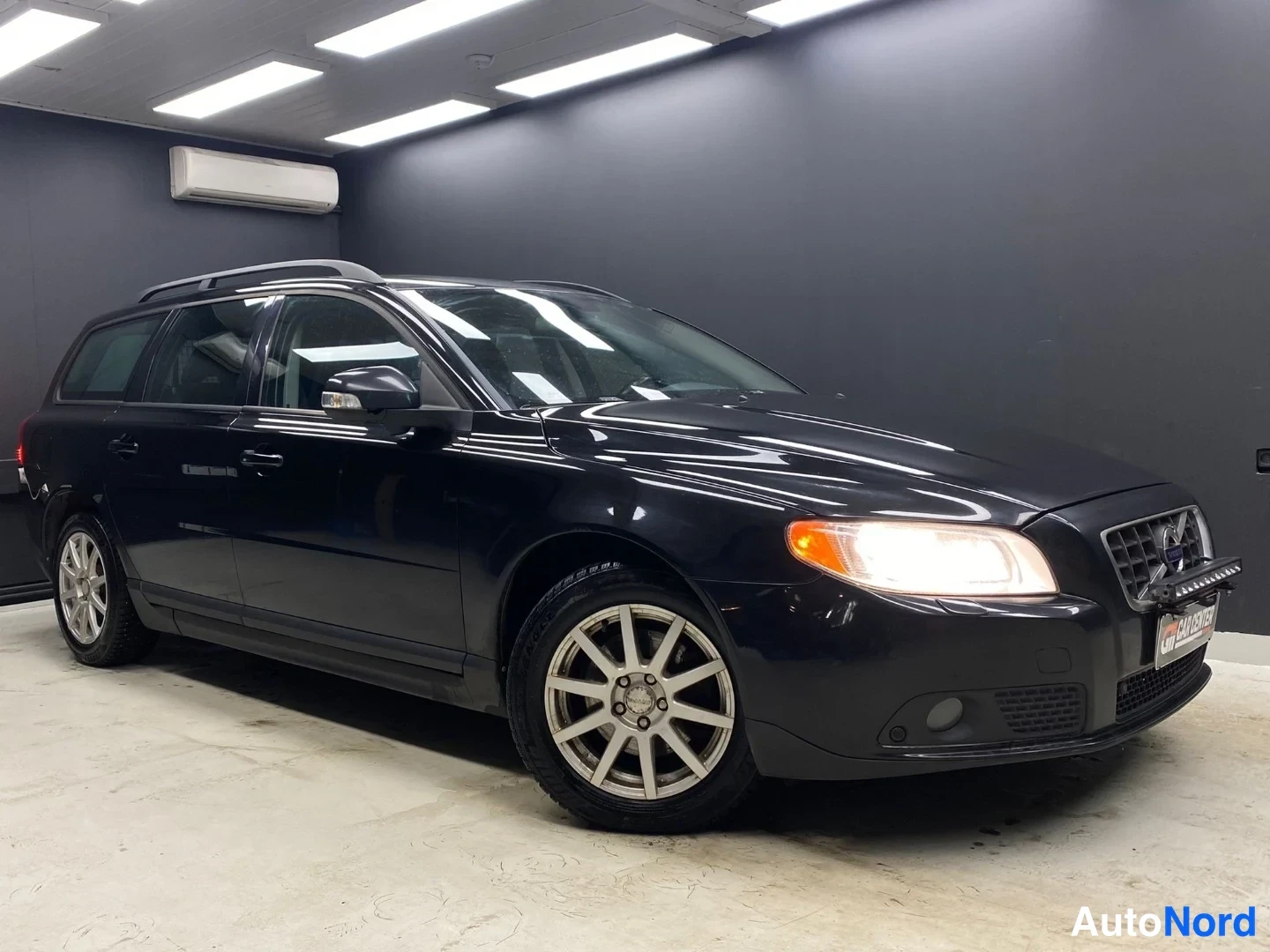 Volvo V70 2.4D 2010