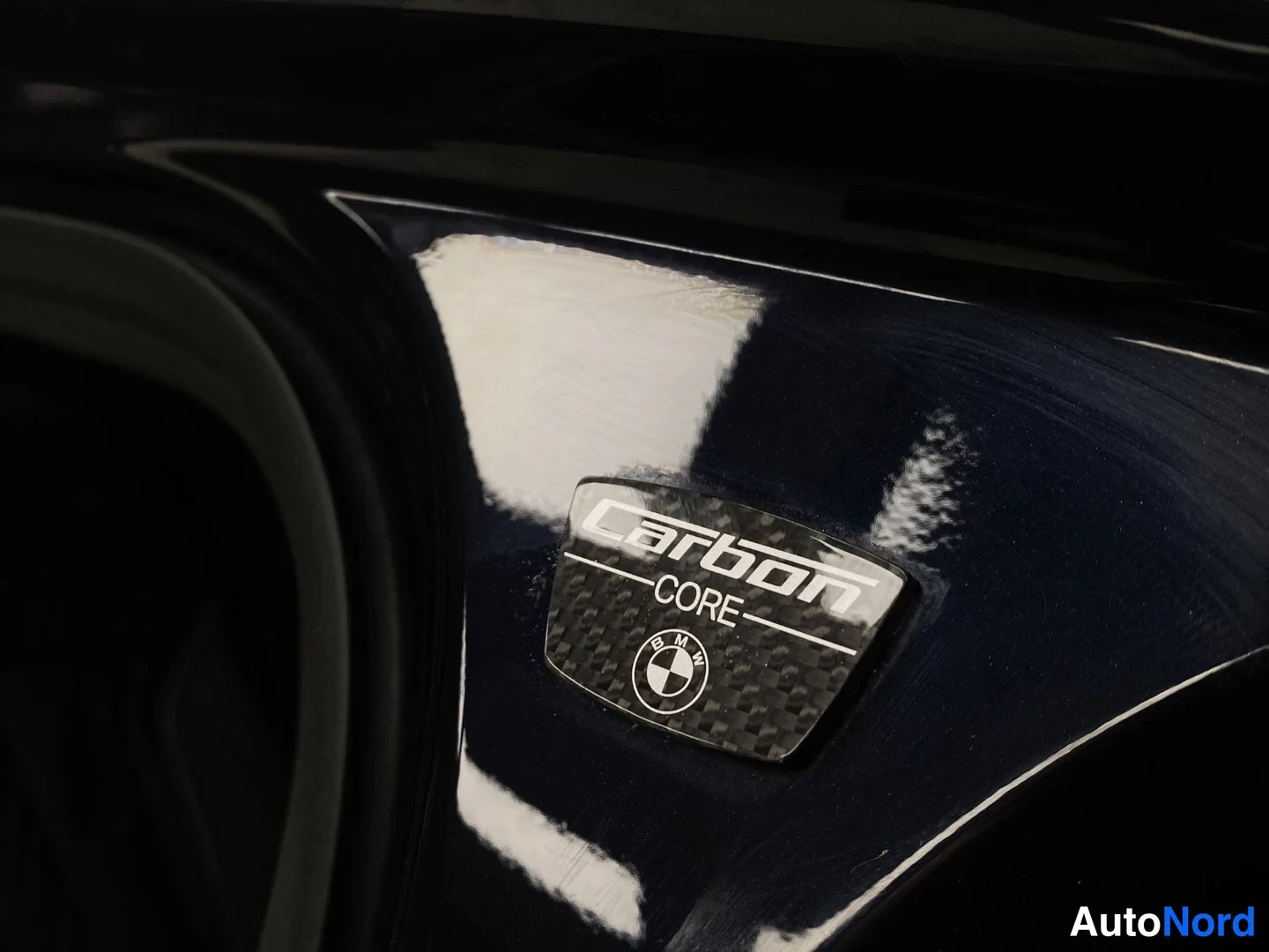 Blå BMW 745 2019, detalj, bild 23