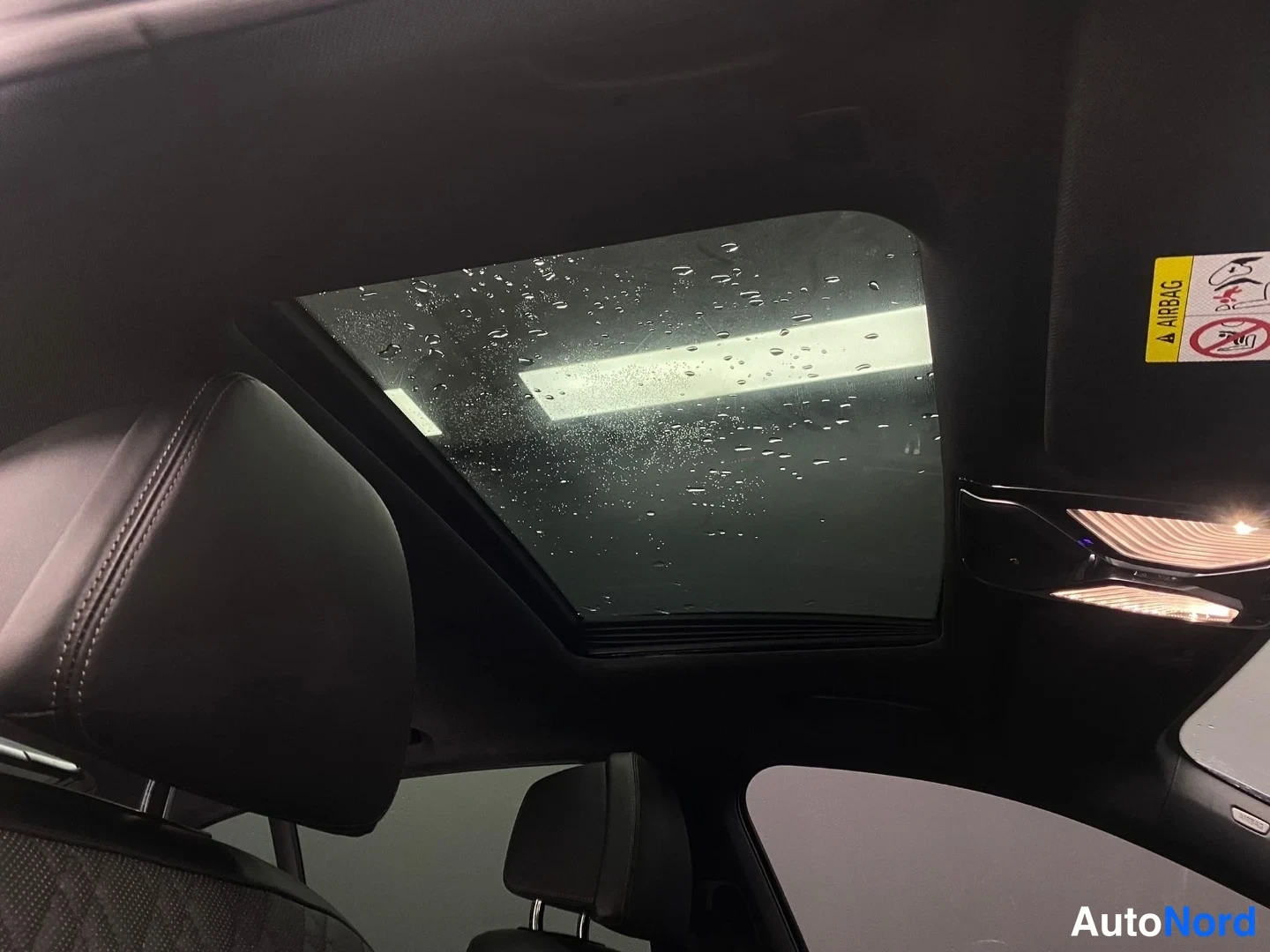 Blå BMW 745 2019, bild 35
