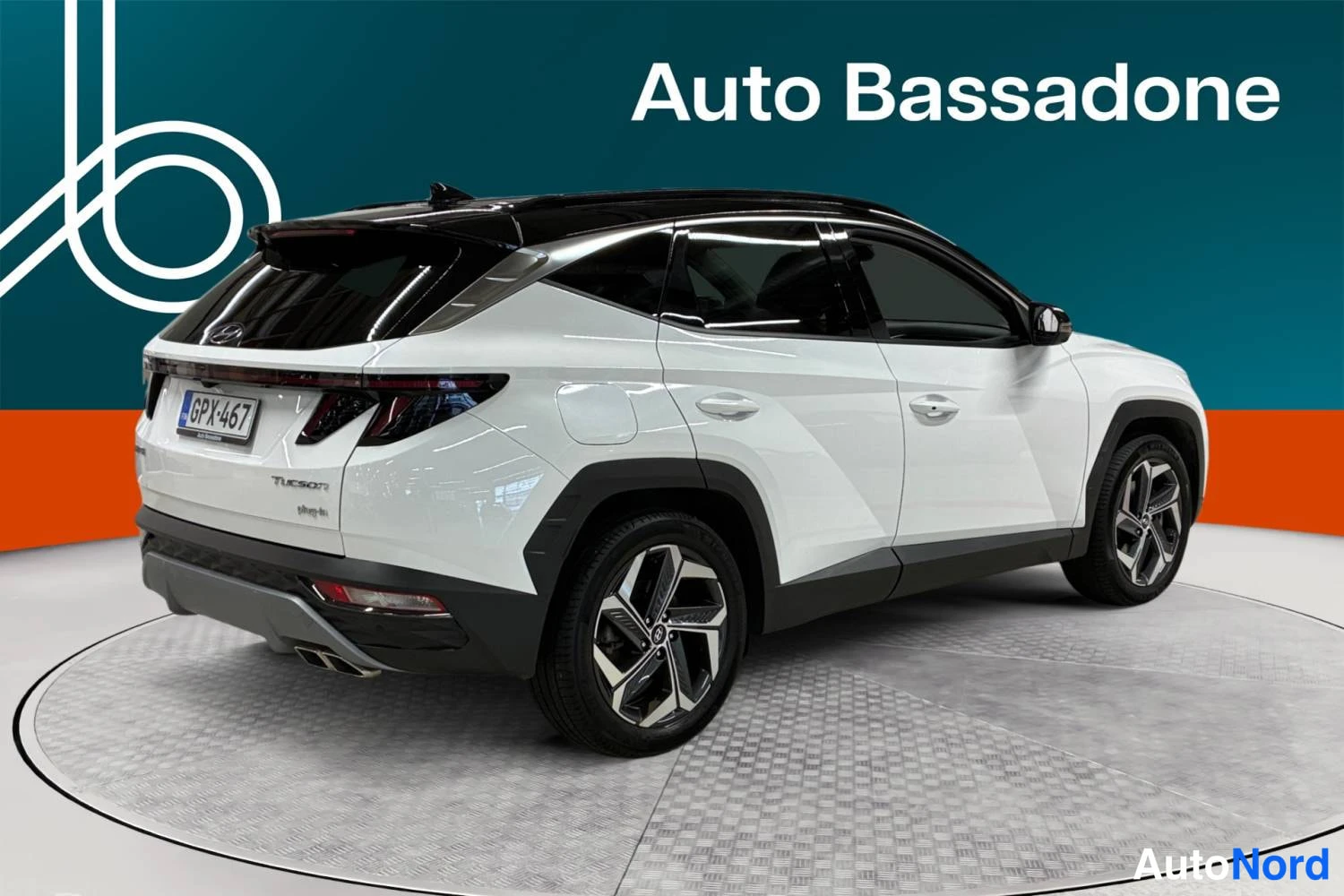 Valkoinen Hyundai Tucson 2024, takaviisto, kuva 7