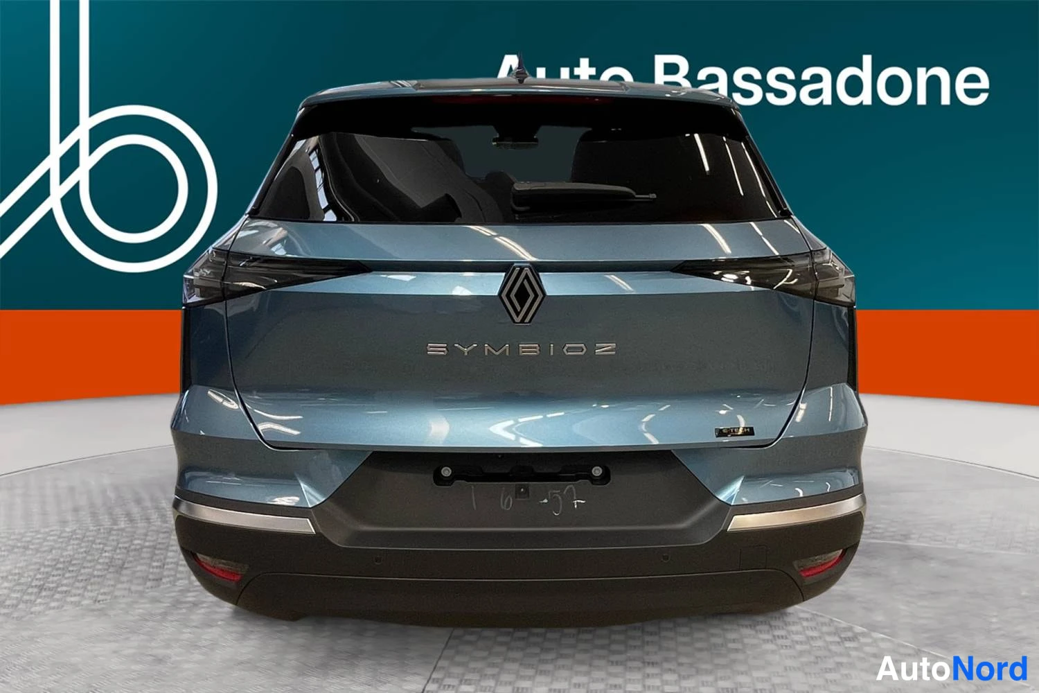 Harmaa Renault Symbioz 2026, takaa, kuva 8