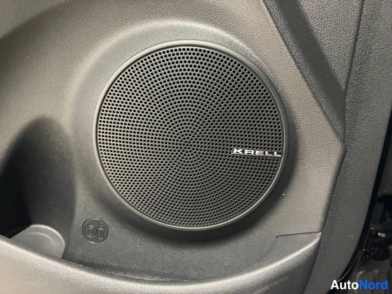 Musta Hyundai Kona electric 2021, yksityiskohta, kuva 22