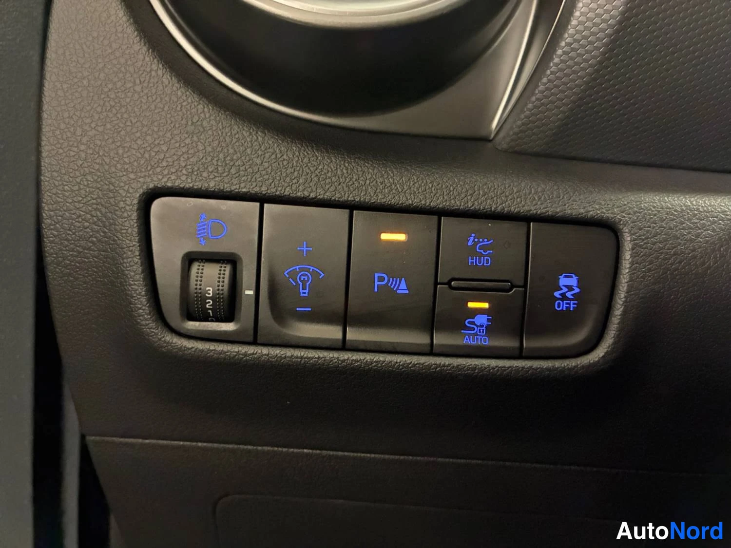 Musta Hyundai Kona electric 2021, yksityiskohta, kuva 33