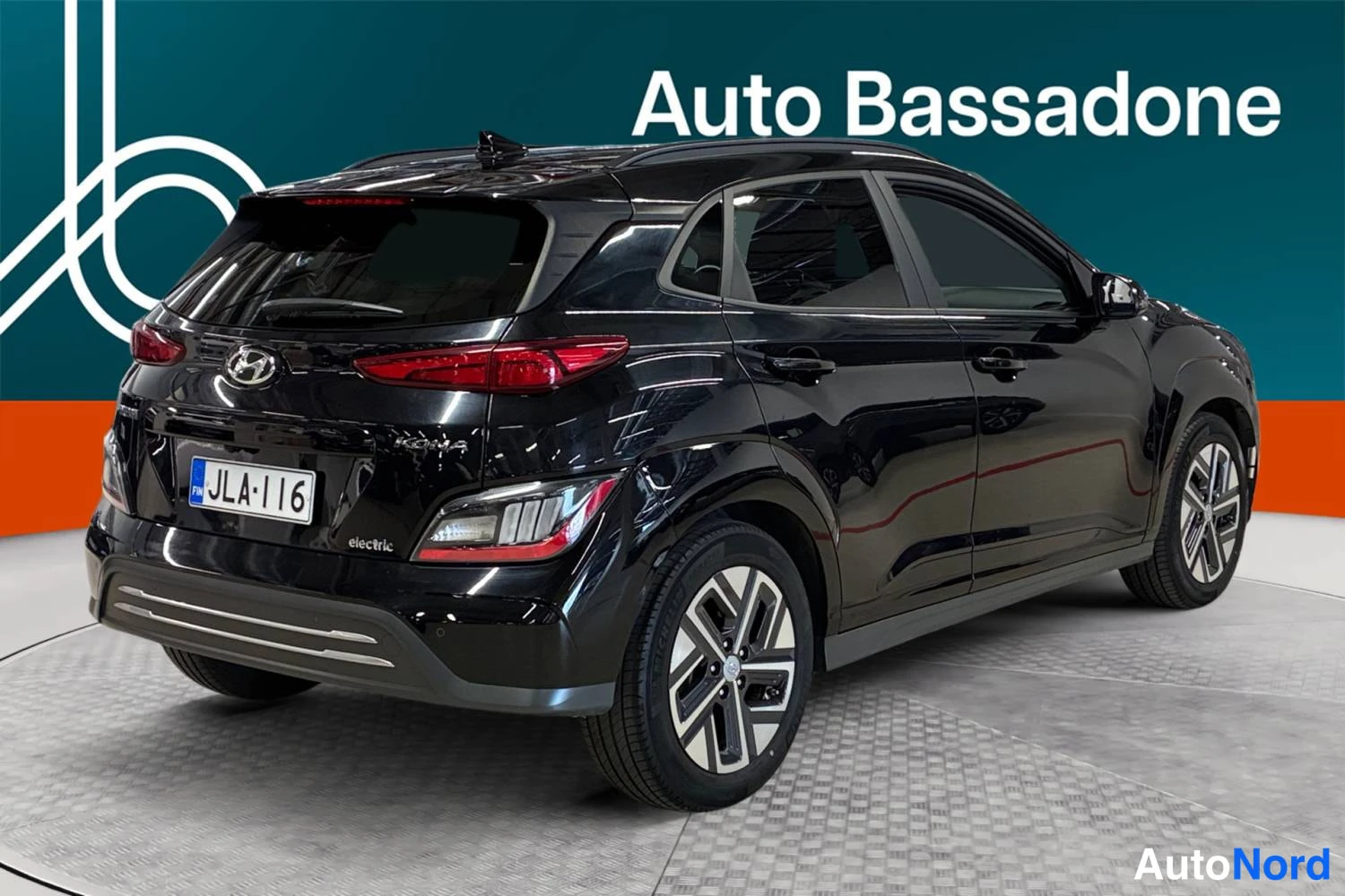 Musta Hyundai Kona electric 2021, takaviisto, kuva 7