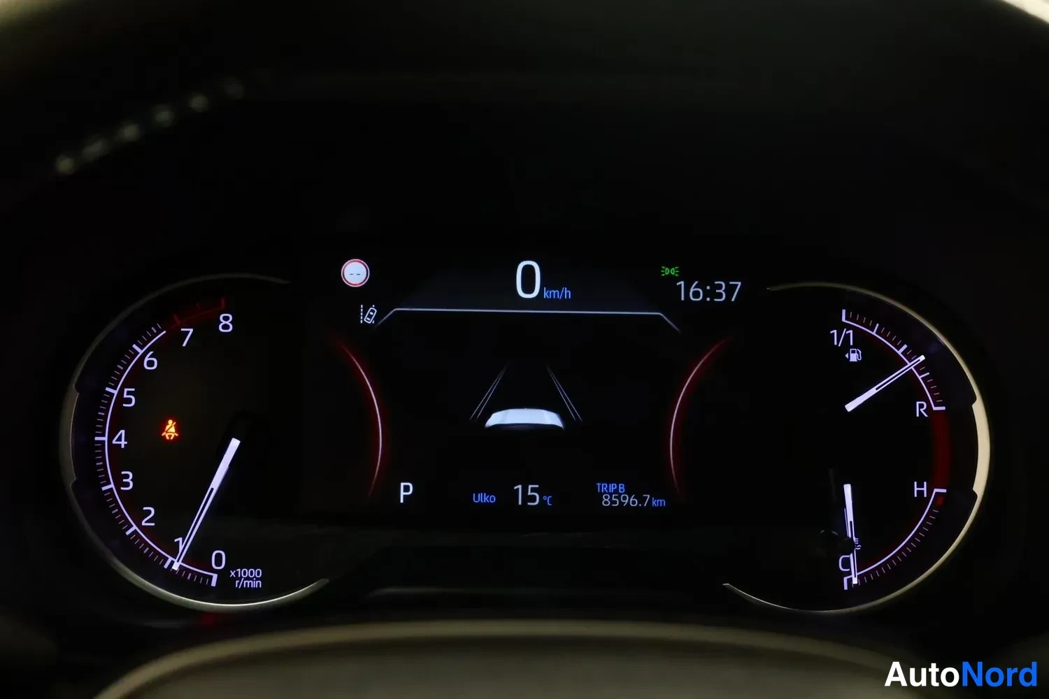 Harmaa Toyota RAV4 2019, kuva 20