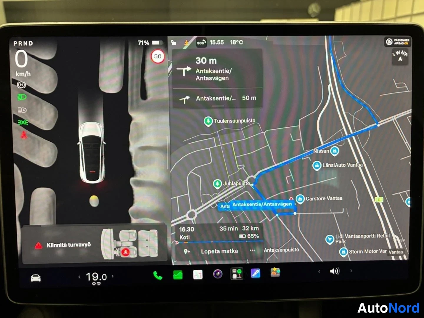 Valkoinen Tesla Model Y 2023, kuva 14
