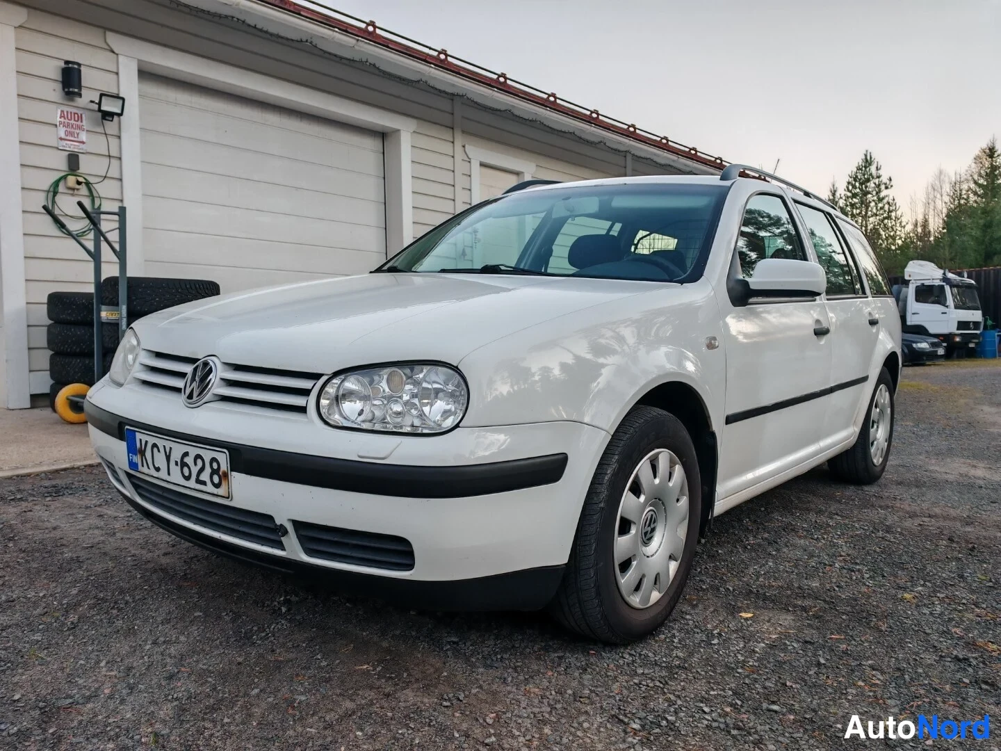 Volkswagen Golf 2003