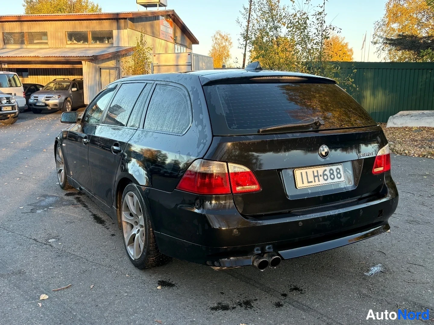 Black BMW 535d 2006, rear three-quarter, photo 6