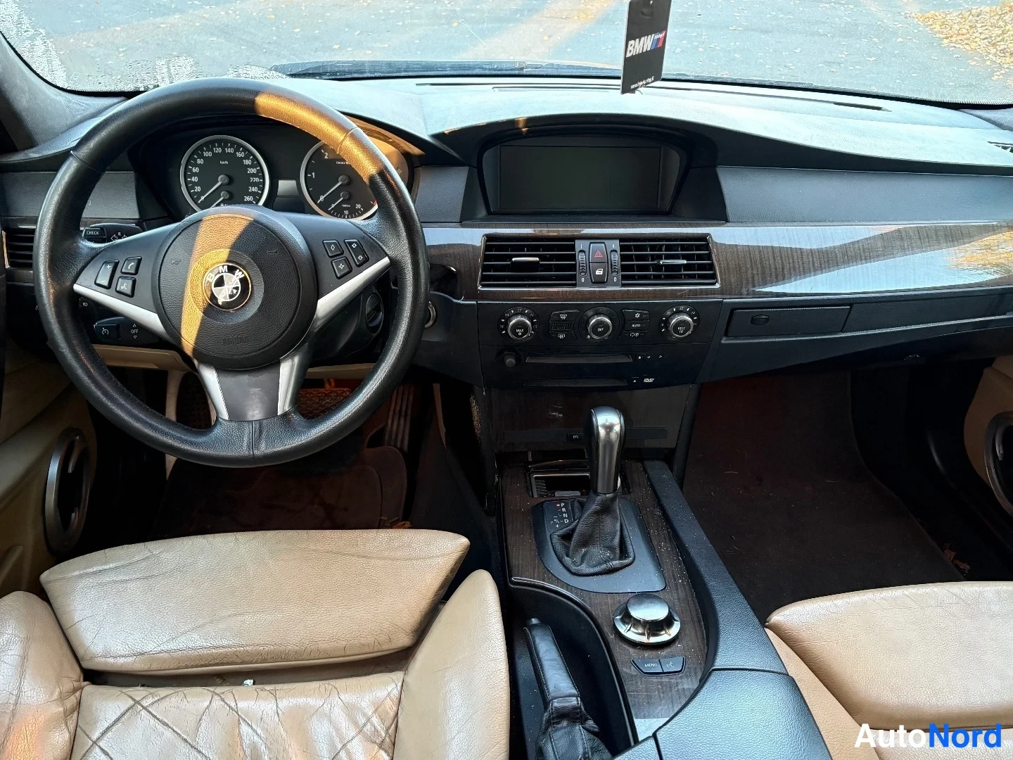 Black BMW 535d 2006, cockpit, photo 10