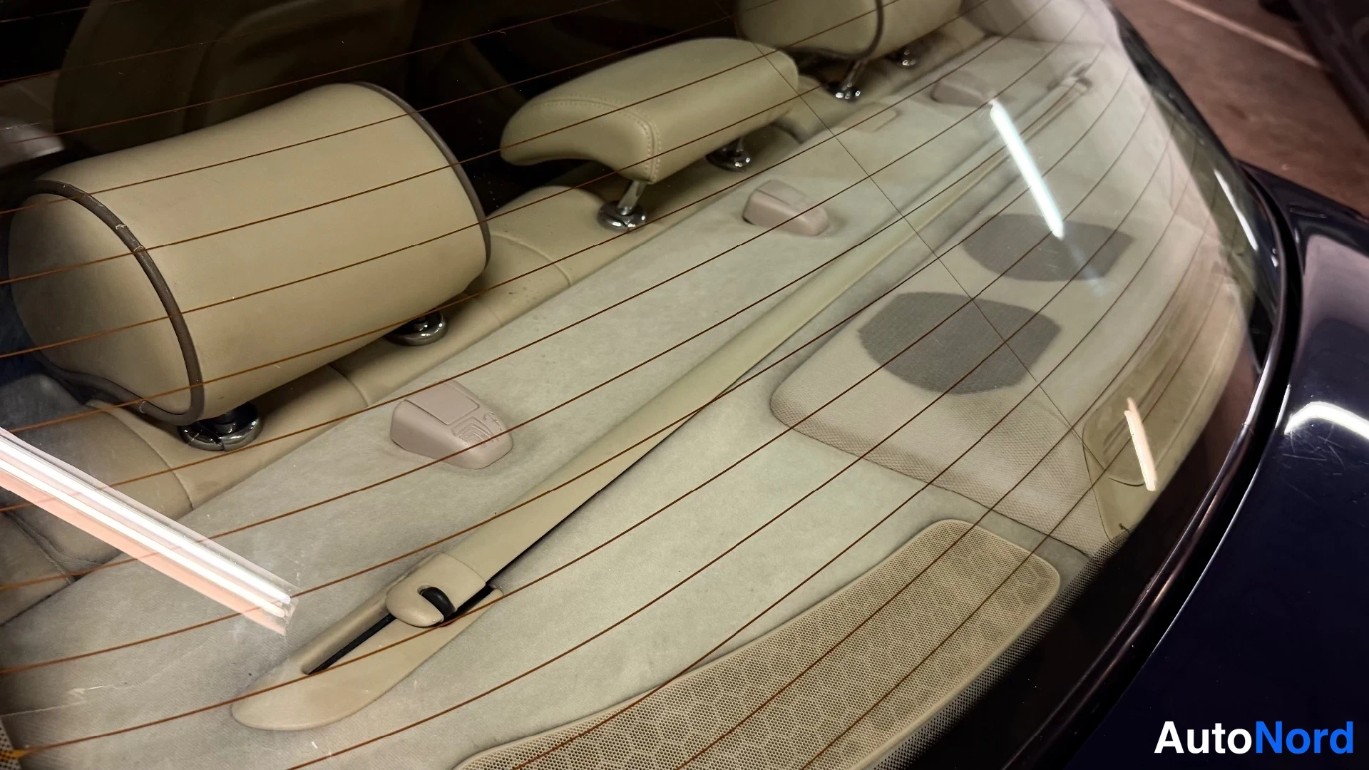 Sininen Jaguar S-Type 2006, takaistuimet, kuva 29