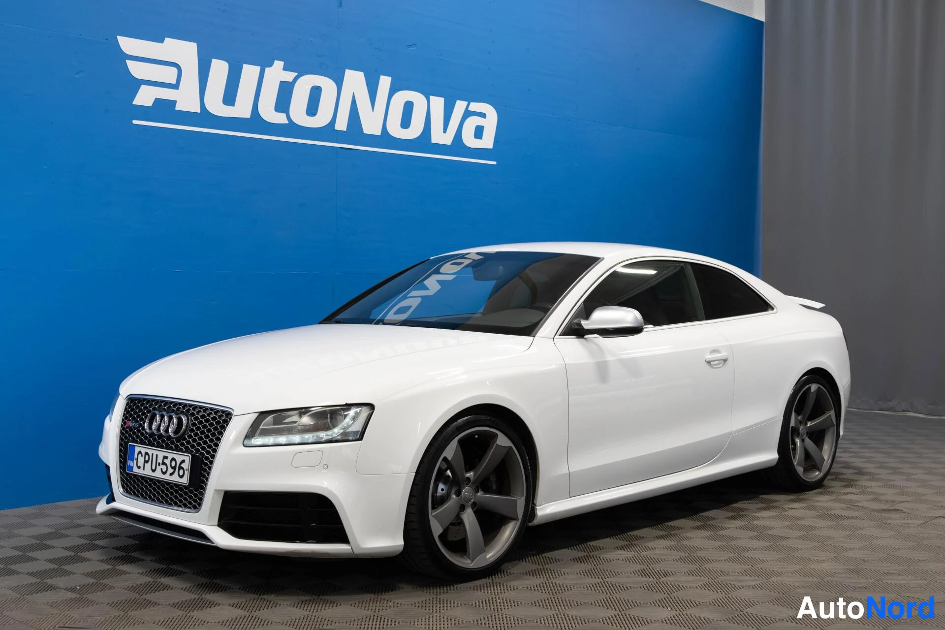 Audi RS5 Quattro S Tronic 2011