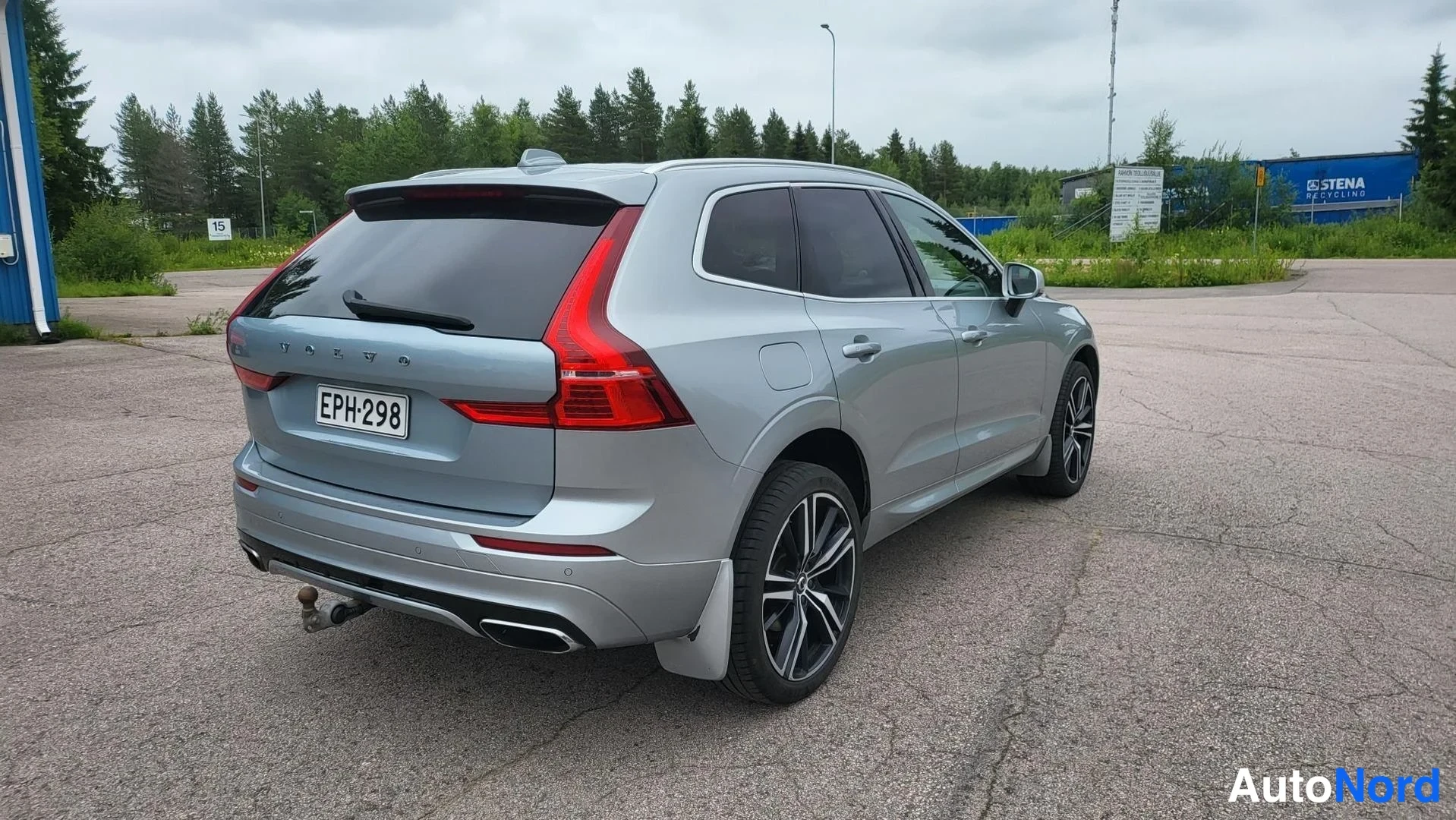 Hopea Volvo XC60 2018, takaviisto, kuva 16
