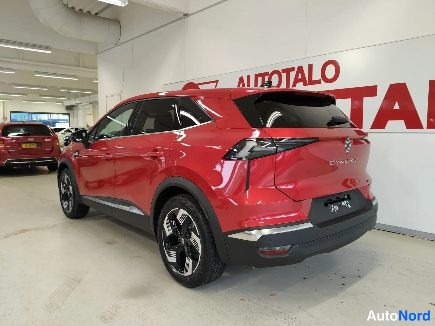 Punainen Renault Symbioz 2026, takaviisto, kuva 3