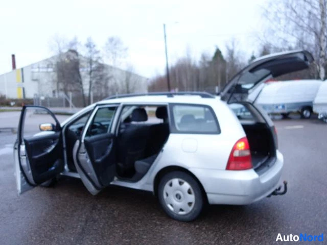 Hopea Toyota COROLLA 2003, takaviisto, kuva 14