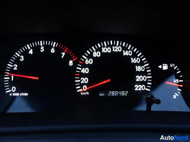 Hopea Toyota COROLLA 2003, yksityiskohta, kuva 31
