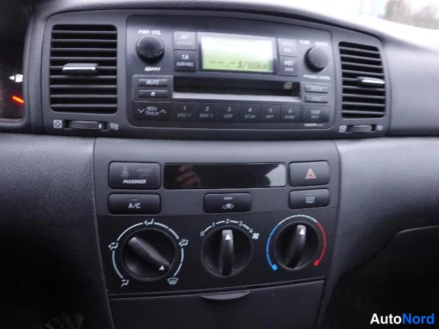Hopea Toyota COROLLA 2005, ohjaamo, kuva 20