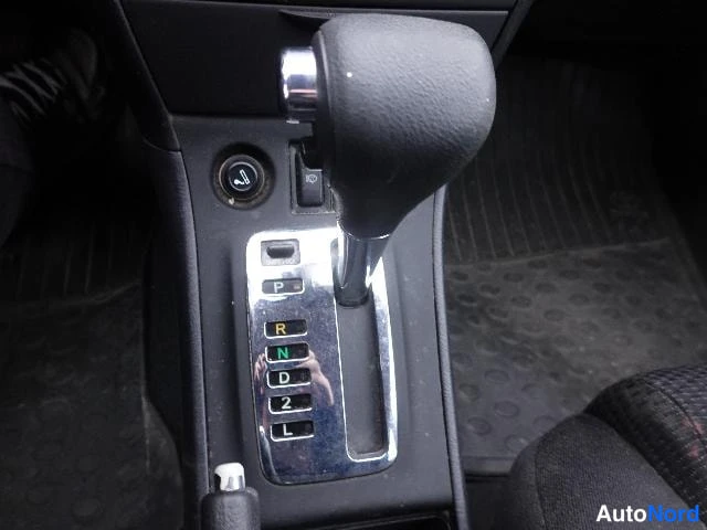 Hopea Toyota COROLLA 2005, yksityiskohta, kuva 32
