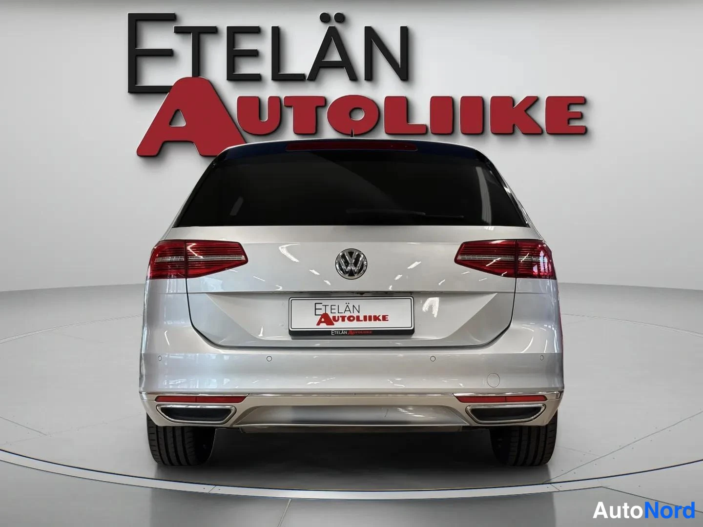 Harmaa Volkswagen Passat 2015, takaa, kuva 7
