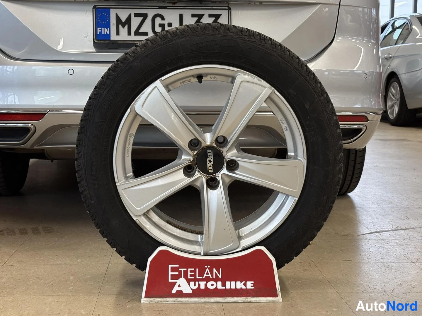 Harmaa Volkswagen Passat 2015, yksityiskohta, kuva 23