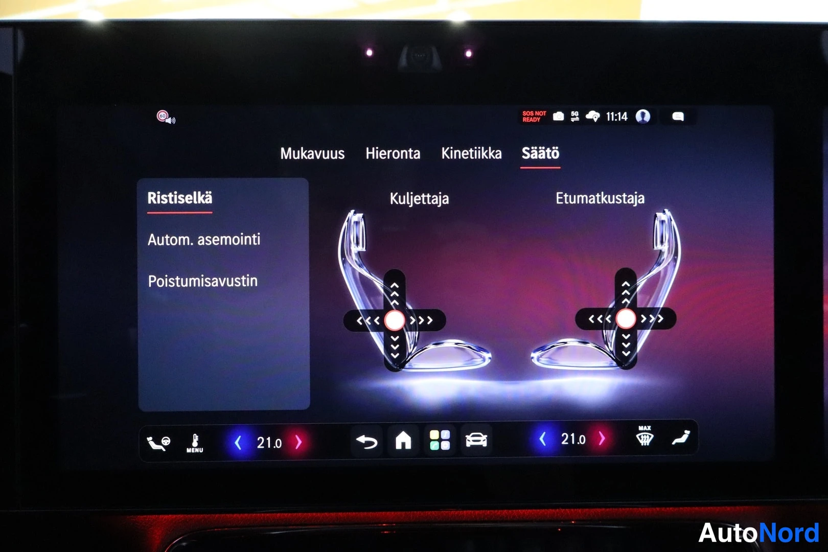 Musta Mercedes-Benz GLB 2026, yksityiskohta, kuva 20