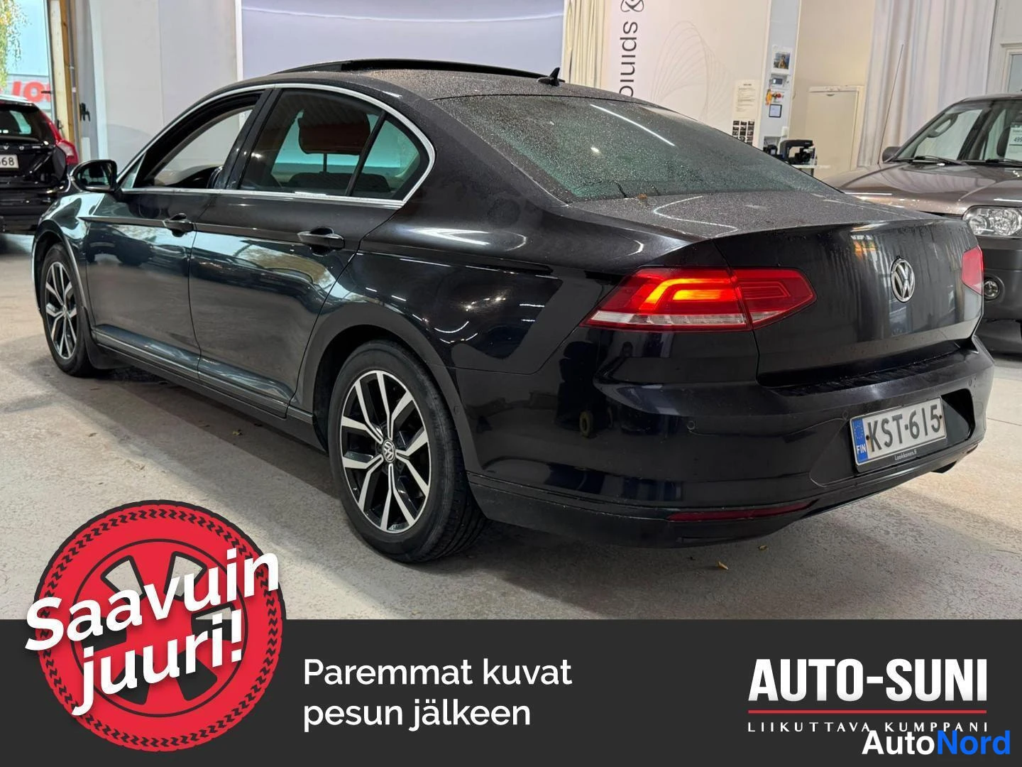 Musta Volkswagen Passat 2018, takaviisto, kuva 3