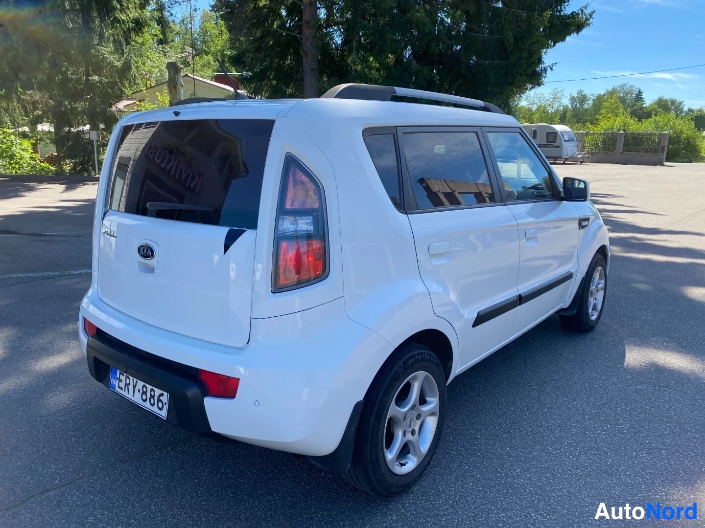 Valkoinen Kia Soul 2009, takaviisto, kuva 3