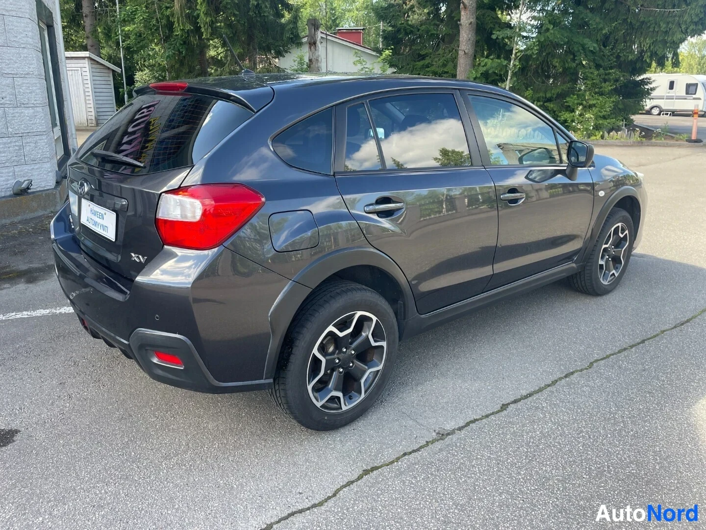 Harmaa Subaru XV 2012, takaviisto, kuva 3