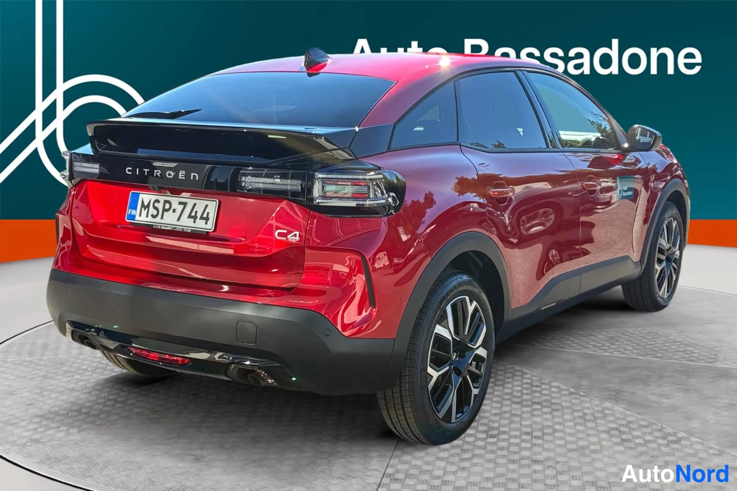 Punainen Citroen C4 2026, takaviisto, kuva 7
