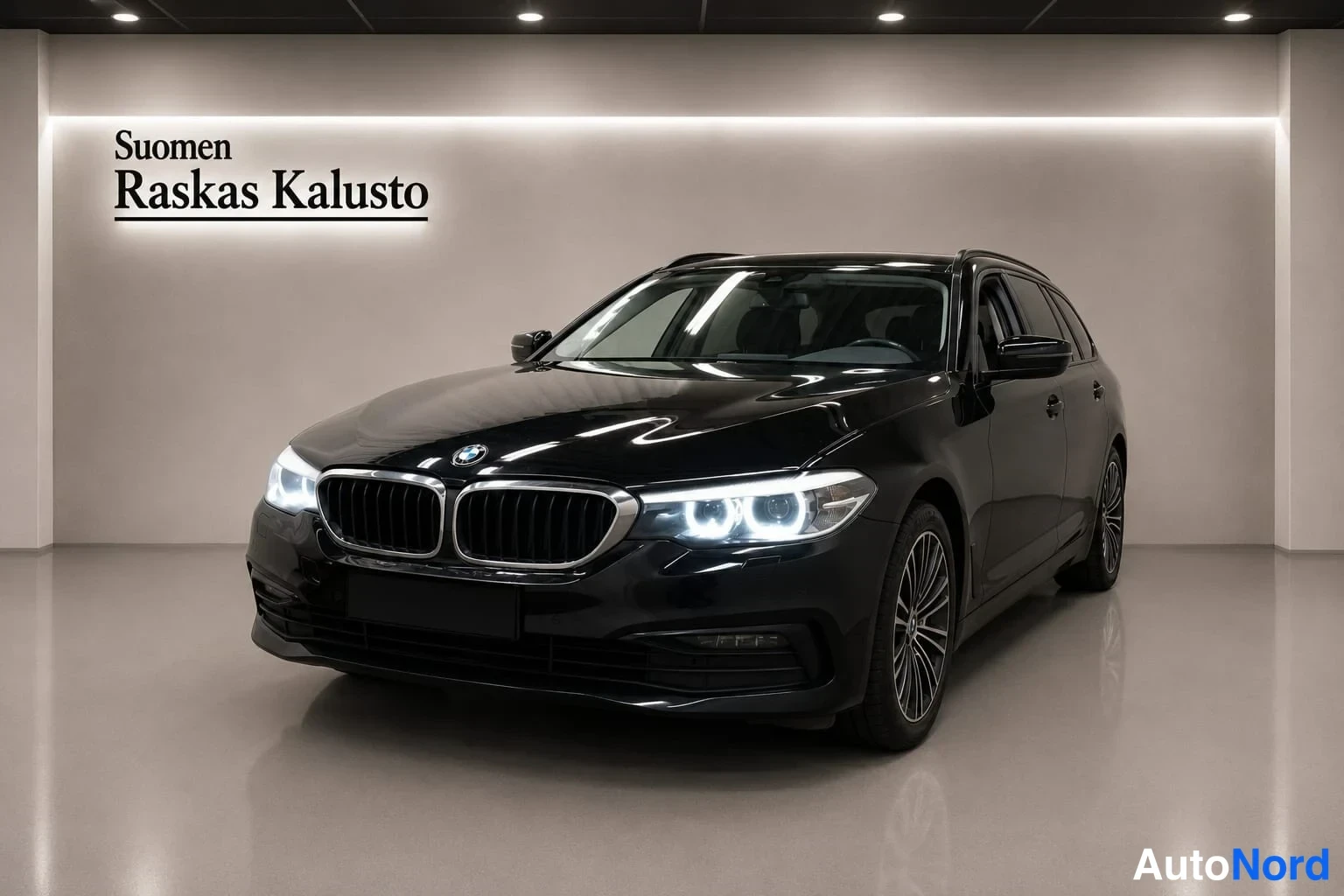 BMW 520d xDrive Sportline Sporttipenkit 2019